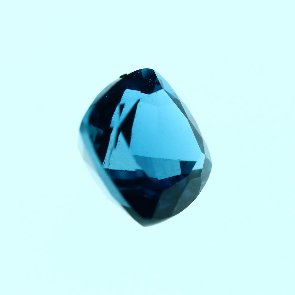 Cushion London Blue Topaz 2.96ct