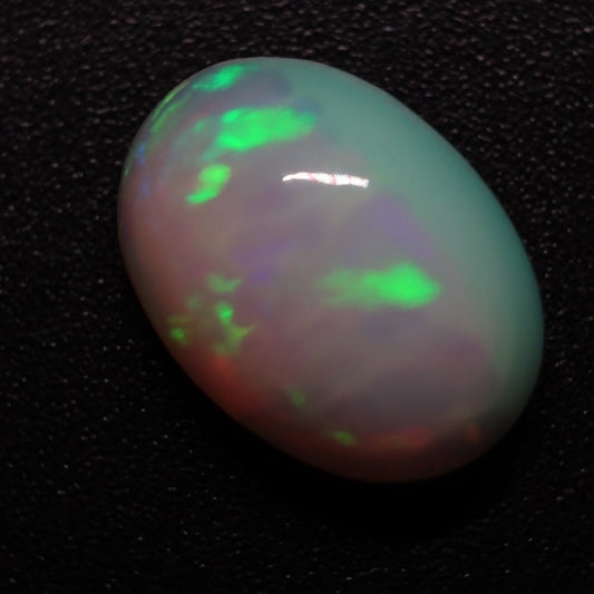 Cabochon White Opal 1.88ct